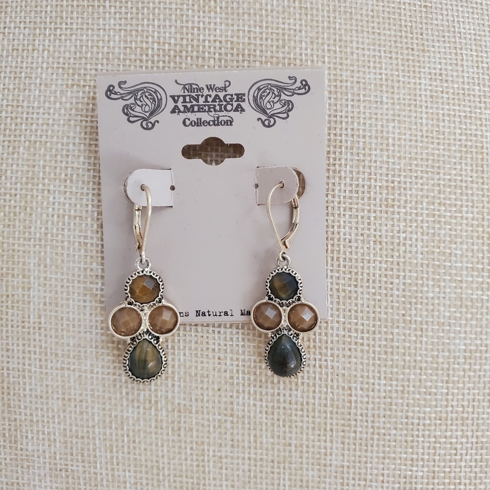 Vintage America Earrings